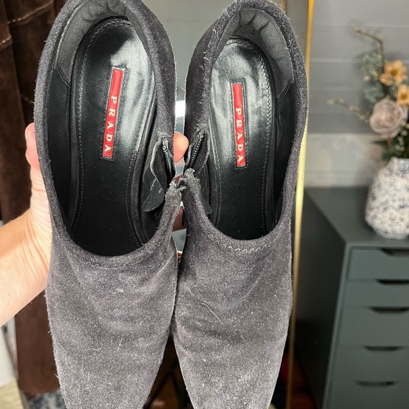 Vintage Prada block heel ankle boots. - Picture 2 of 4